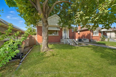 38 Feltham Avenue — photo 3