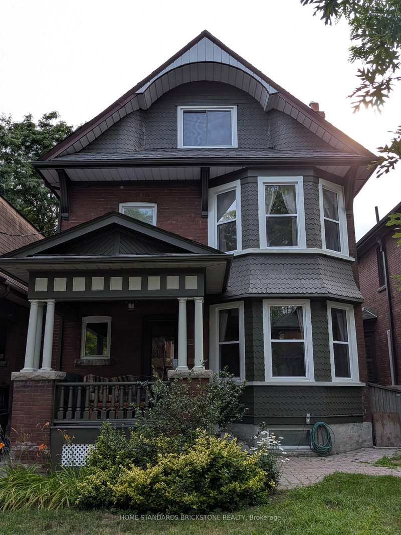 136 Medland Street