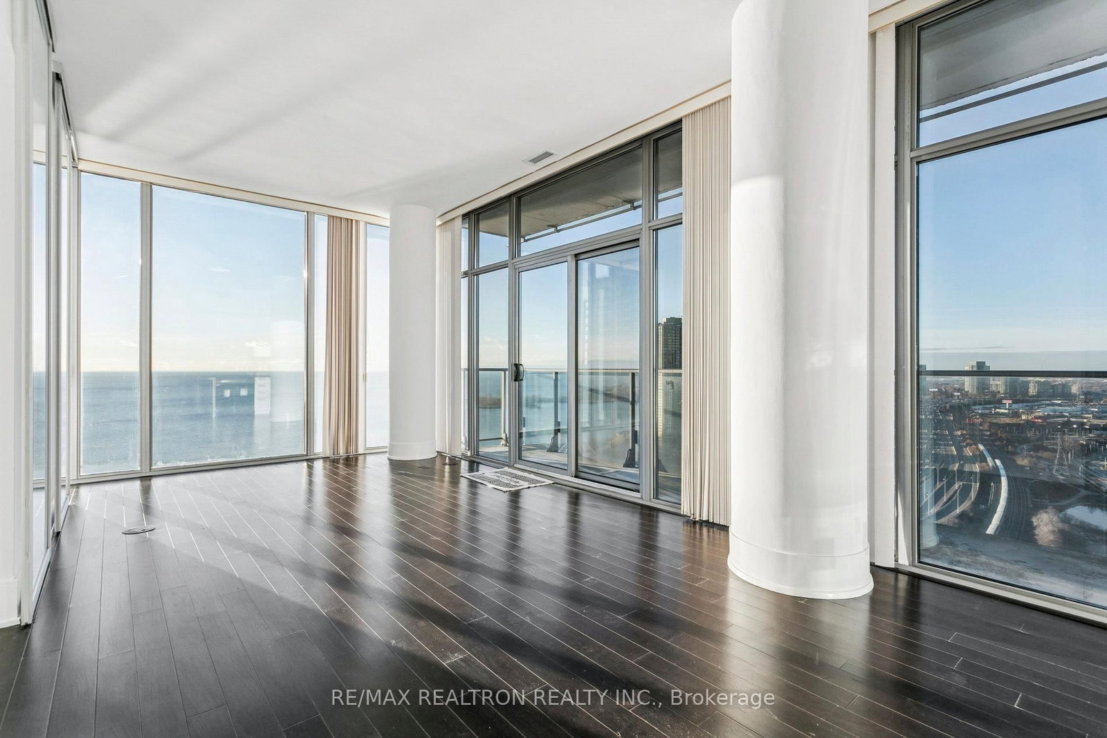2805-103 The Queensway, Toronto, ON, photo 2