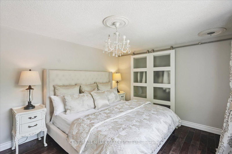 2442 Woburn Oakville,ON L6L 5E9 — Photo 21