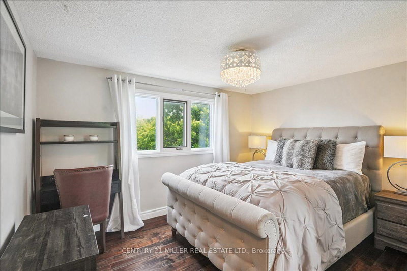 2442 Woburn Oakville,ON L6L 5E9 — Photo 25