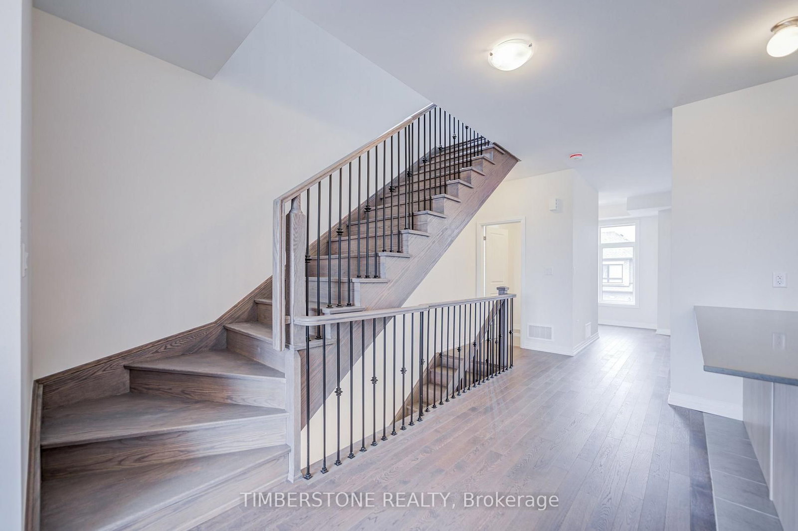 108 Arnold Circle • Brampton, ON photo 10