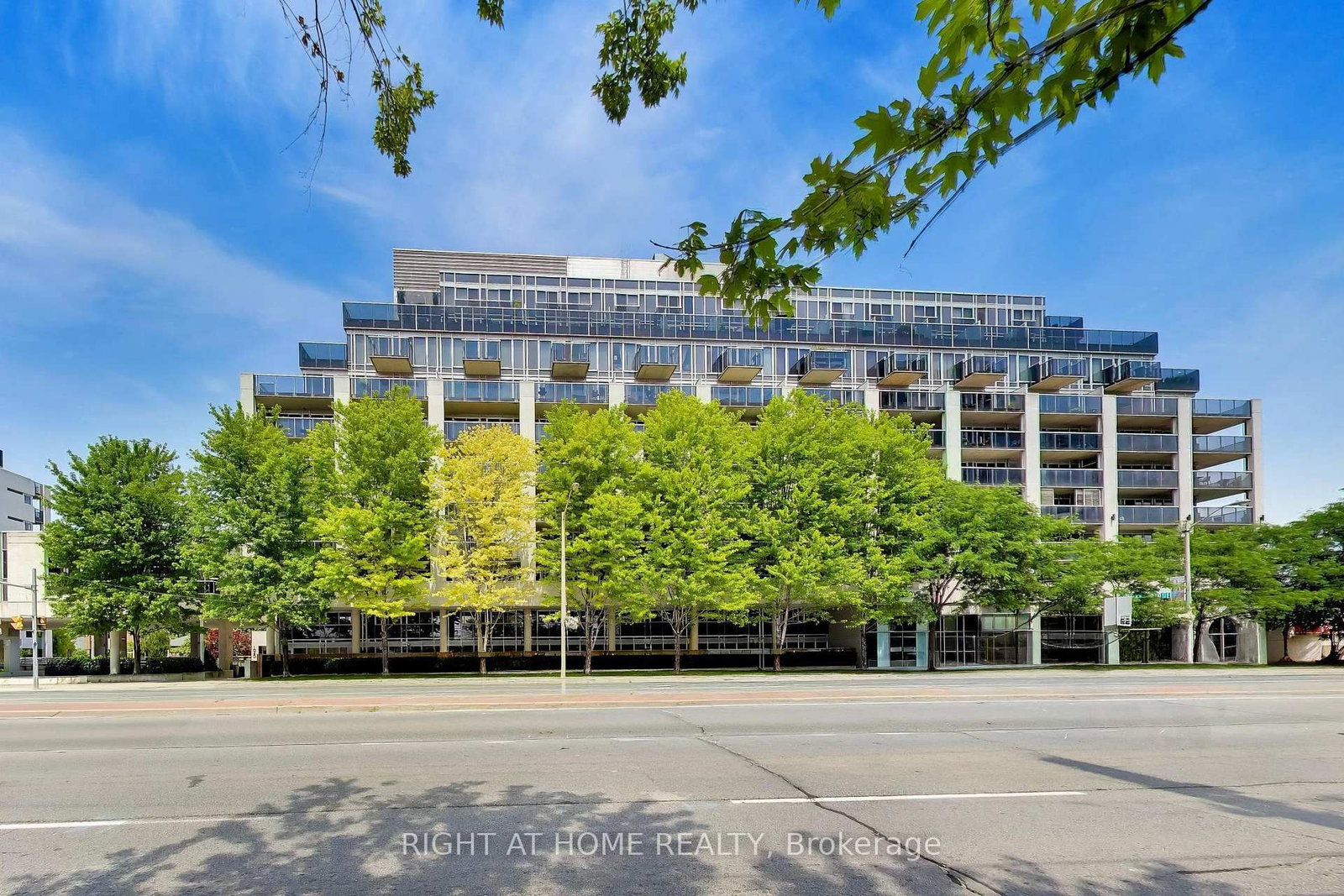 407-1040 The Queensway, Toronto, ON, photo 2