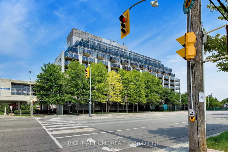 407 - 1040 The Queensway