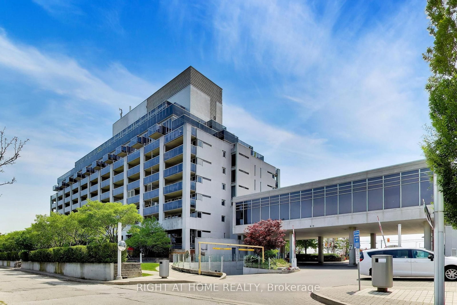 407-1040 The Queensway, Toronto, ON, photo 5