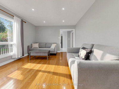 967 White Clover Way • Mississauga, ON photo 5