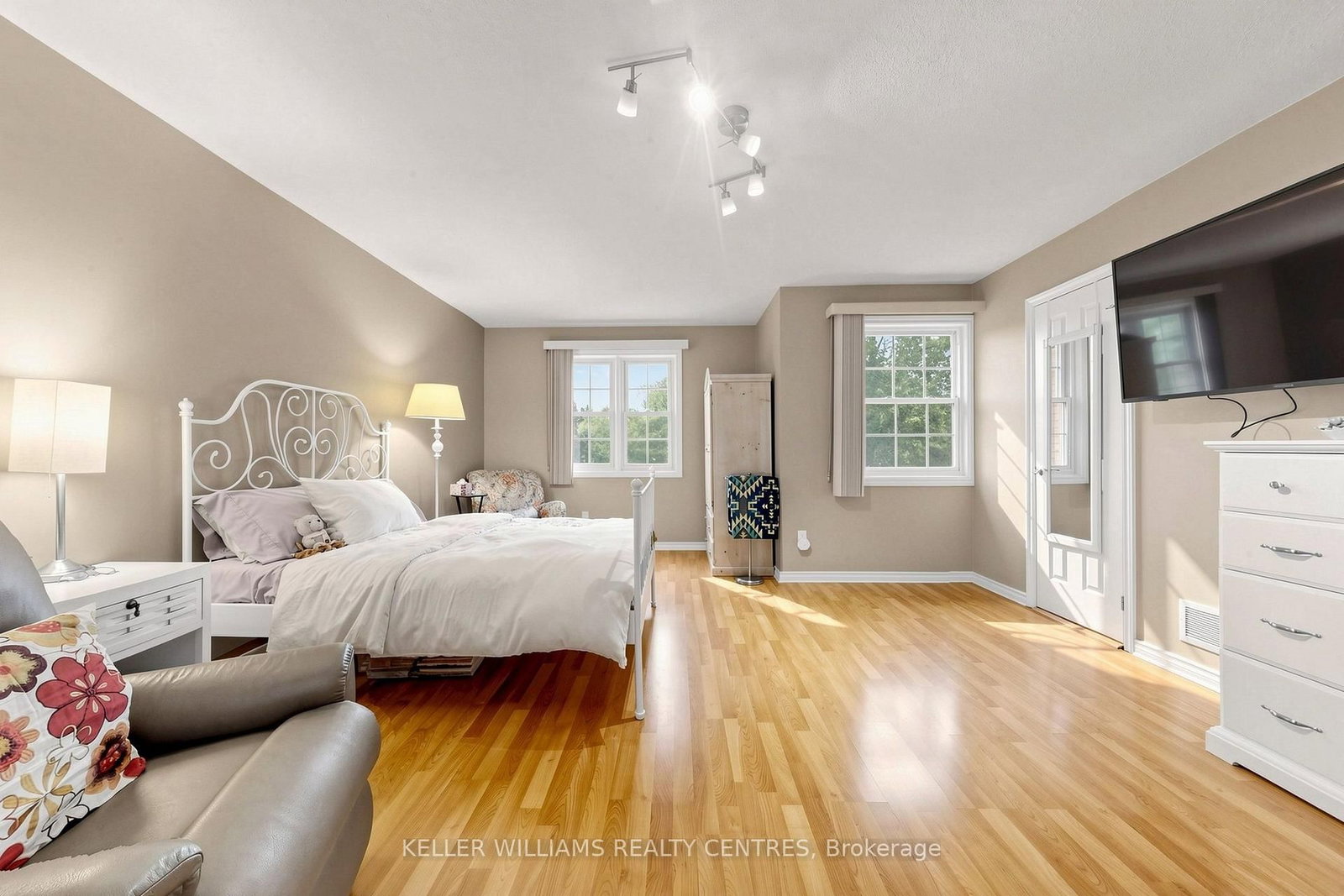 1951 E Rathburn Road • #9 • Mississauga, ON photo 15