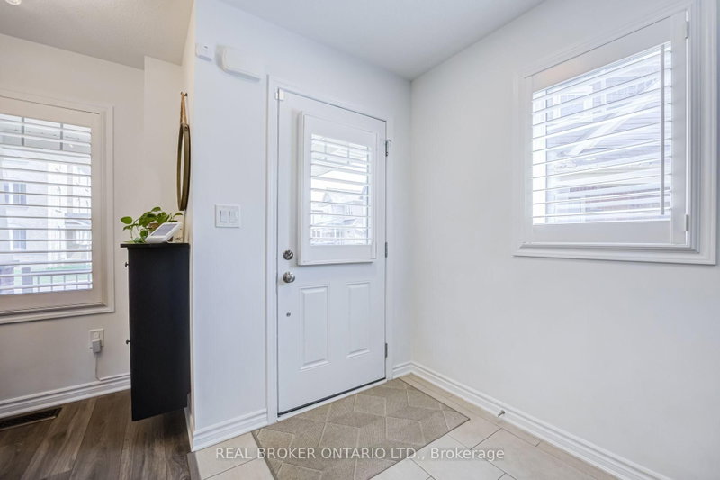 1178 Duignan Crescent