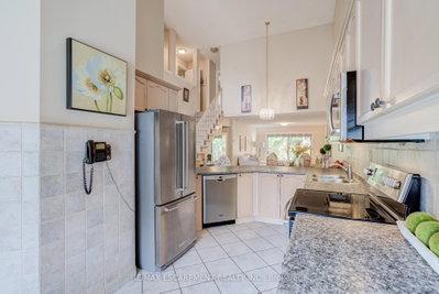 Unit 61 — 3045 New Street — more photos