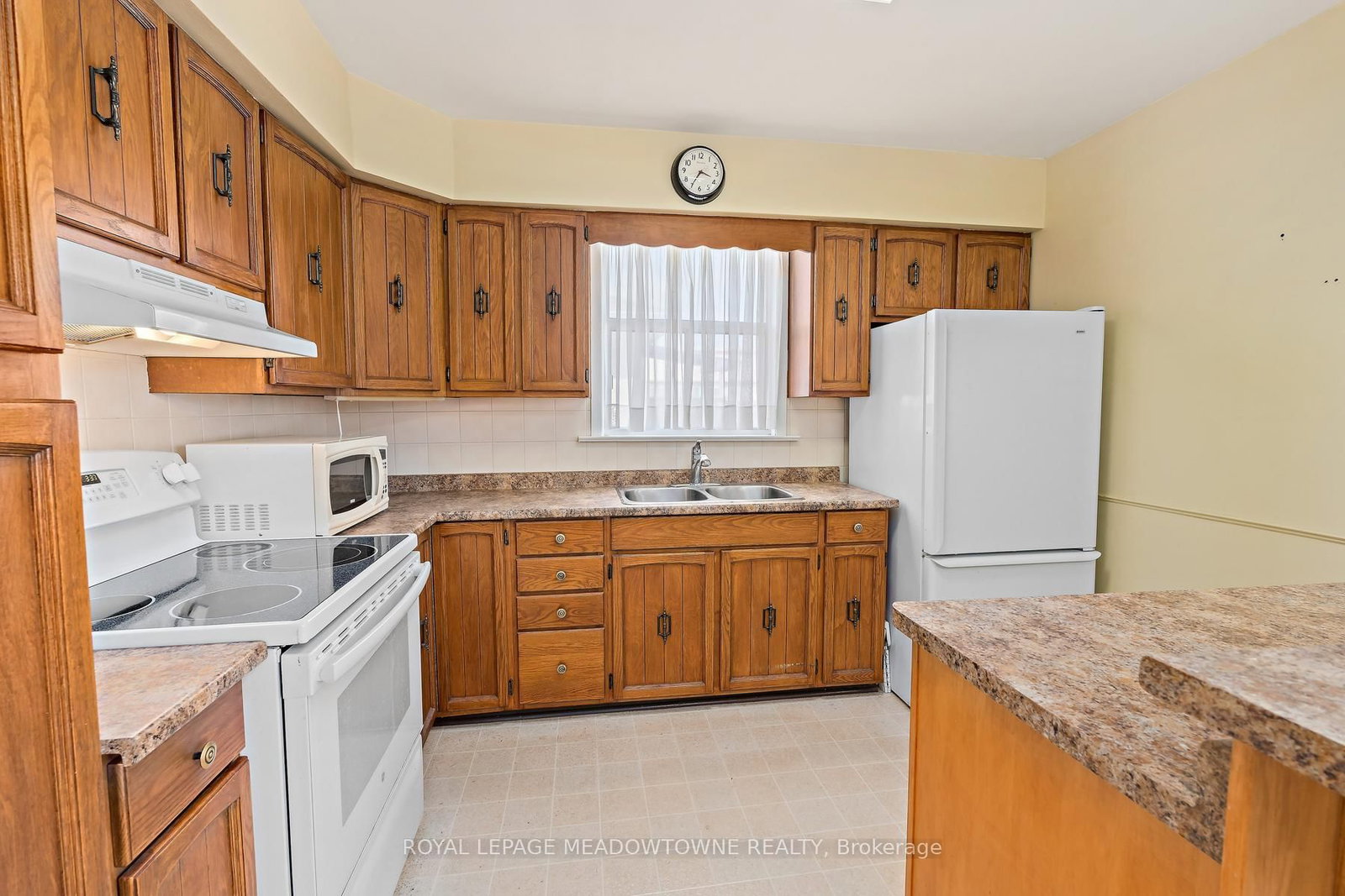456 Delrex Boulevard • Halton Hills, ON photo 7