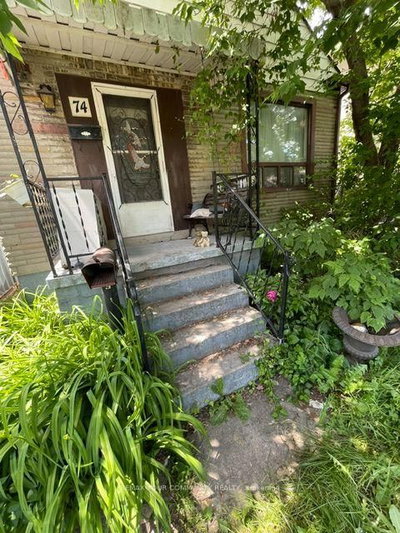 74 Sixteenth Street