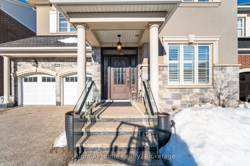 3318 Charles Biggar Dr, Oakville, Ontario
