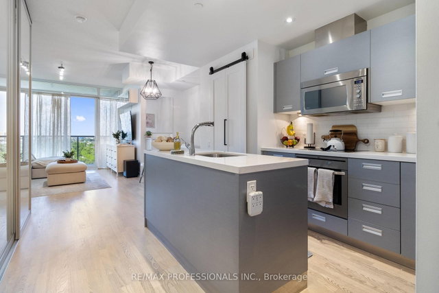 1502 - 88 Park Lawn Road