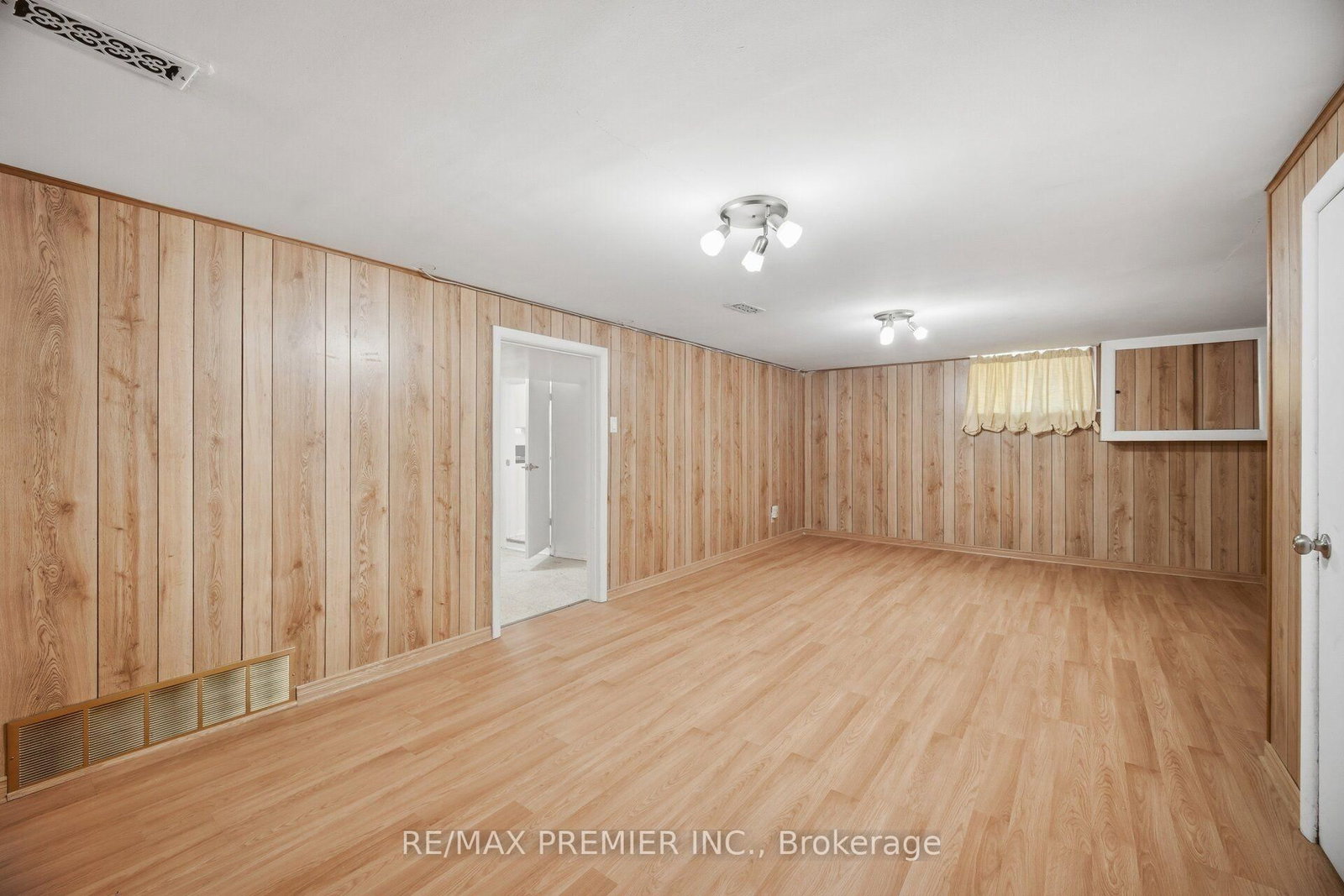 295 Falstaff Avenue • Toronto, ON photo 30