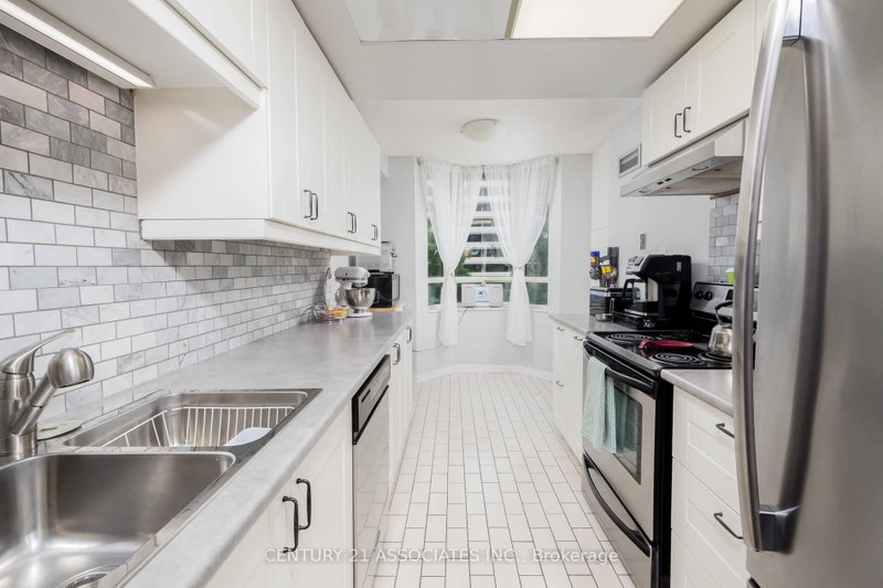 5 Lisa Brampton,ON L6T 4T4 — Photo 14