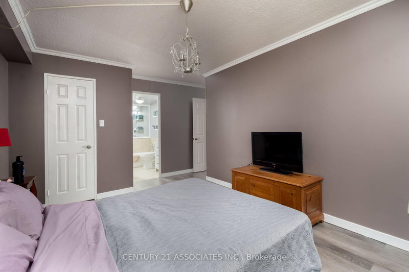 5 Lisa Brampton,ON L6T 4T4 — Photo 20