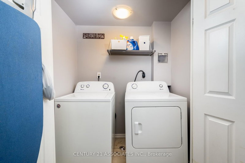 5 Lisa Brampton,ON L6T 4T4 — Photo 25
