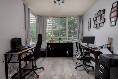 5 Lisa Brampton,ON L6T 4T4 — Photo 9