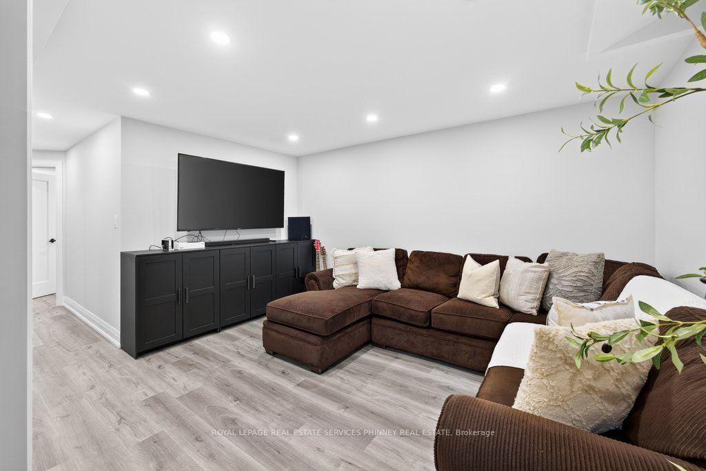 2175 Margot Street • Oakville, ON photo 40