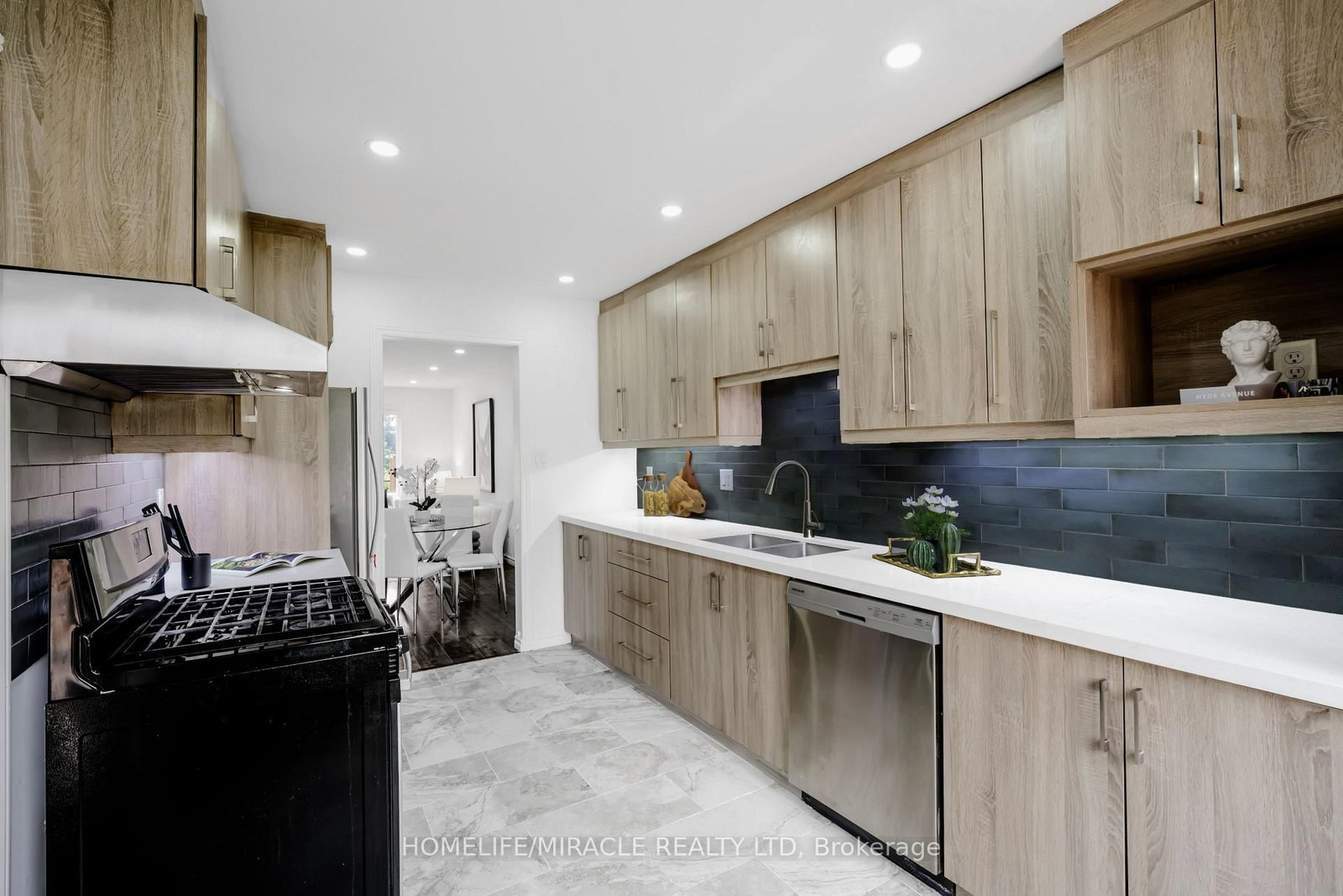 38 Whitehaven Drive • Brampton, ON photo 16