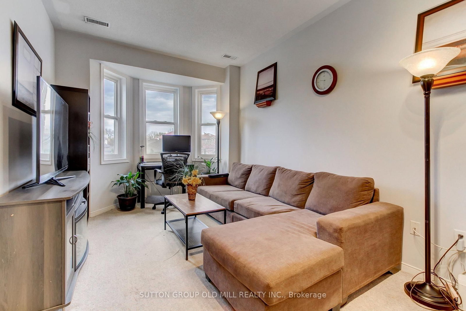 760 Lawrence Toronto,ON M6A 3E7 — Photo 10