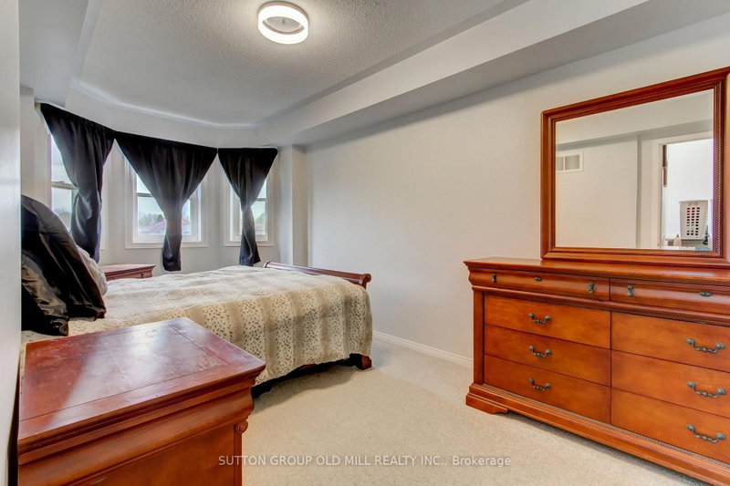 760 Lawrence Toronto,ON M6A 3E7 — Photo 17