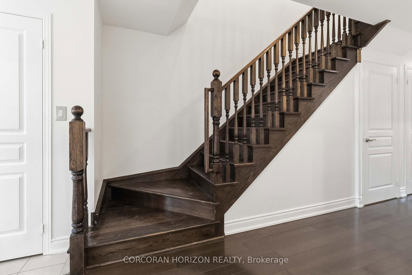 3216 Robert Brown Boulevard • Oakville, ON photo 21