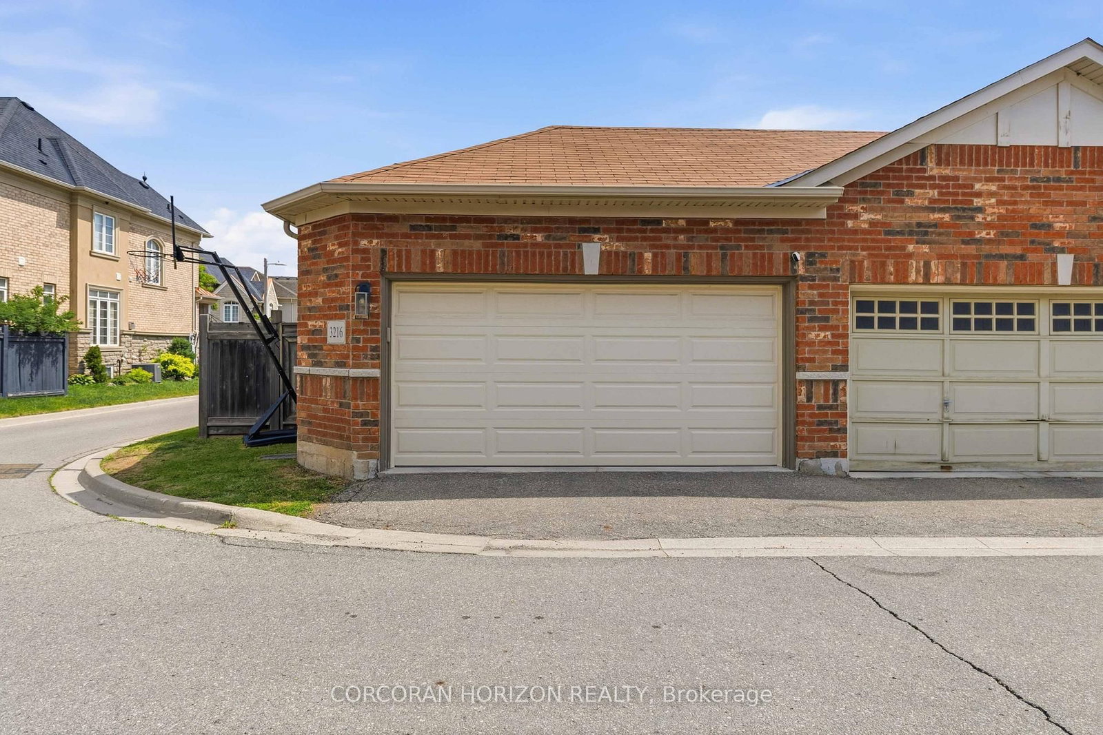 3216 Robert Brown Boulevard • Oakville, ON photo 46
