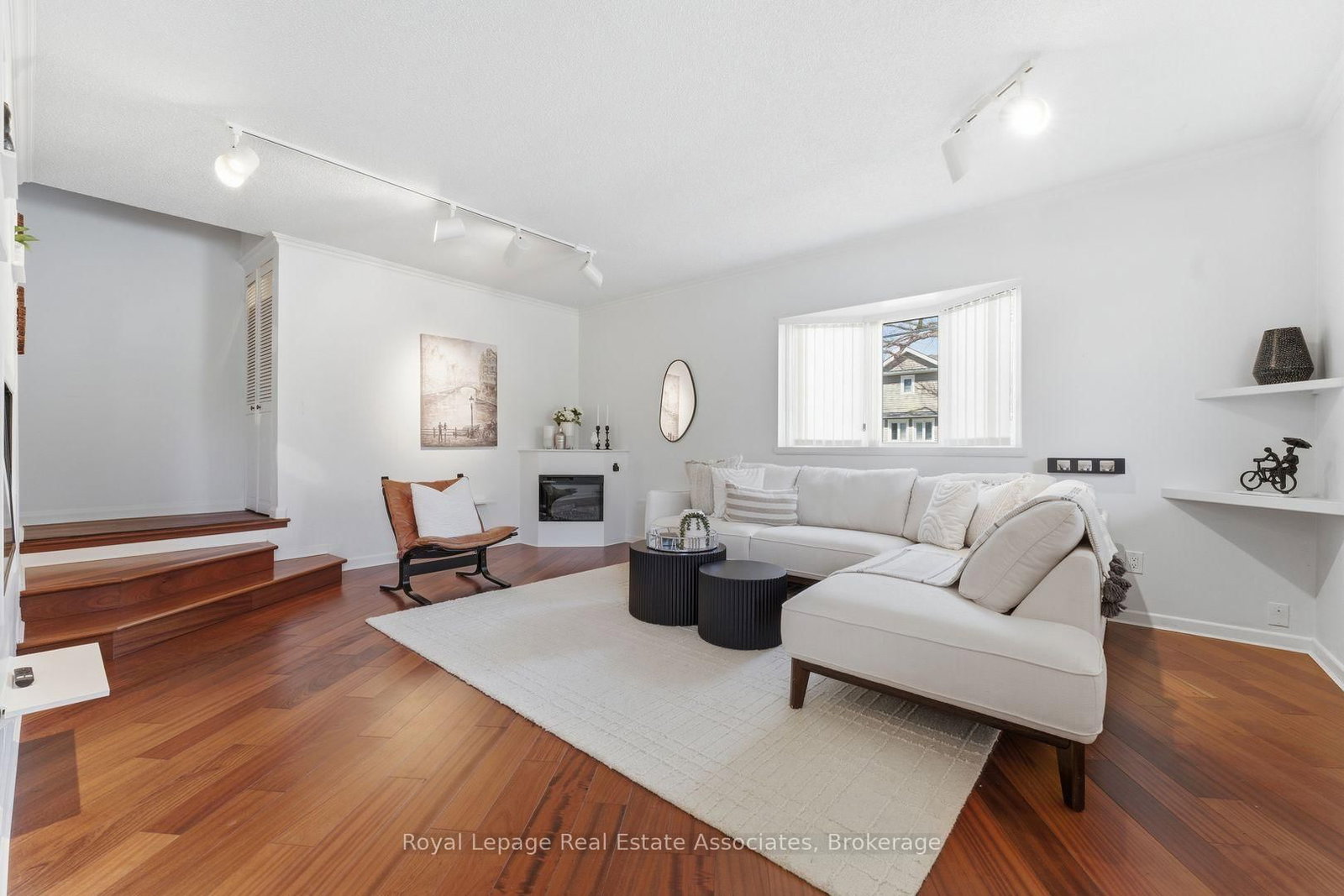12 Wenonah Drive • Mississauga, ON photo 13