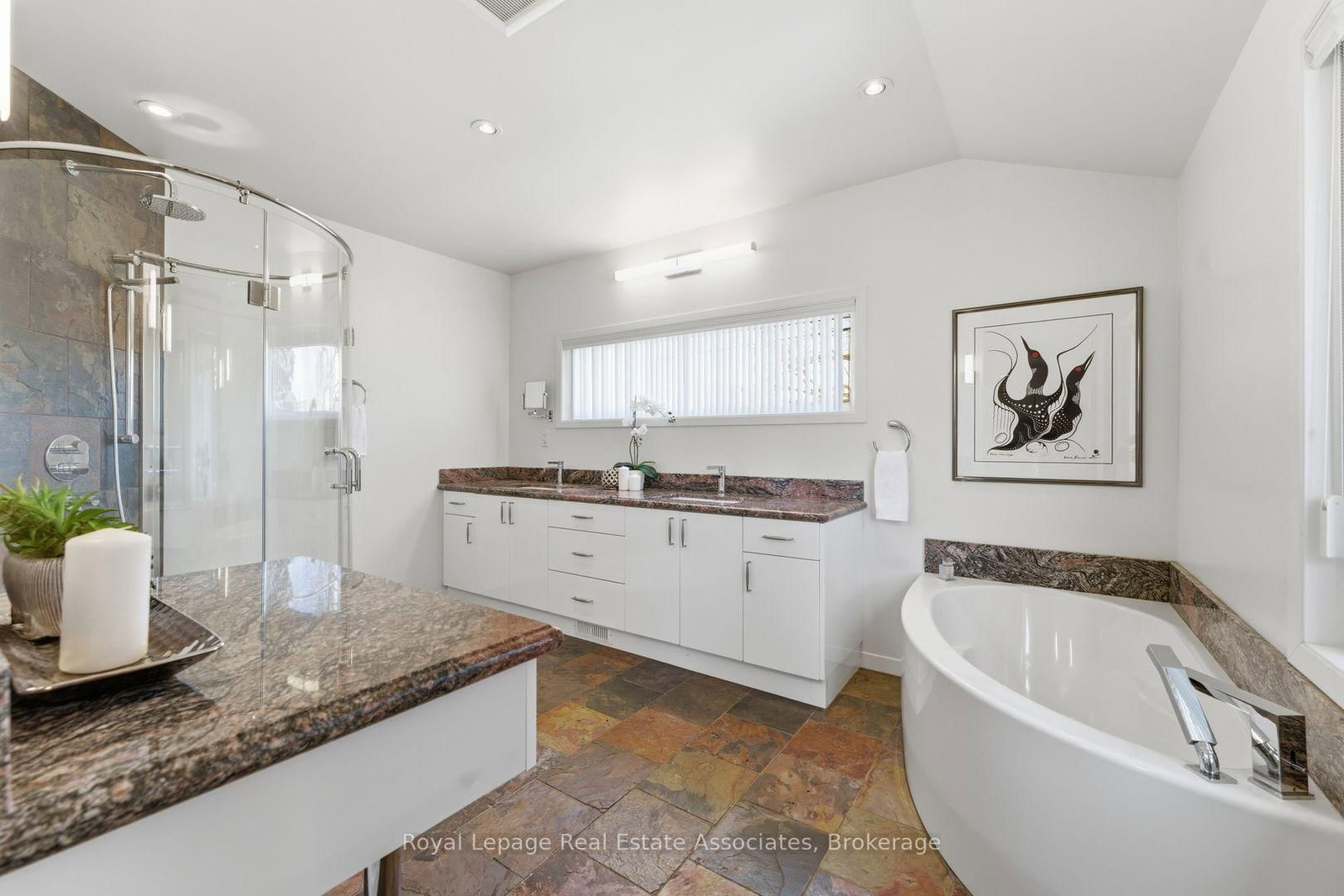 12 Wenonah Drive • Mississauga, ON photo 36