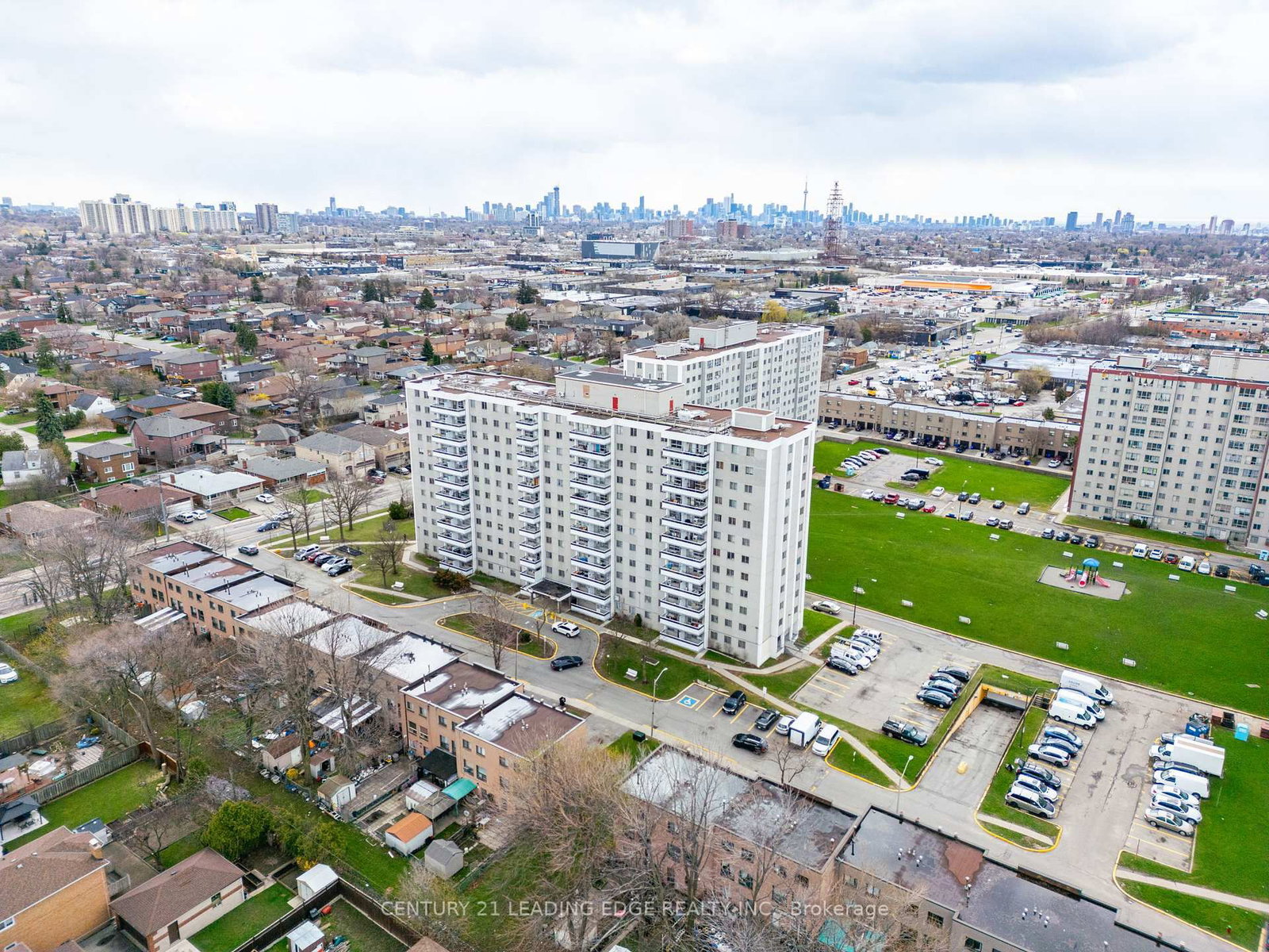 200 Lotherton Pathway • #1208 • Toronto, ON photo 38