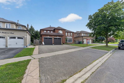 40 Shadywood Road