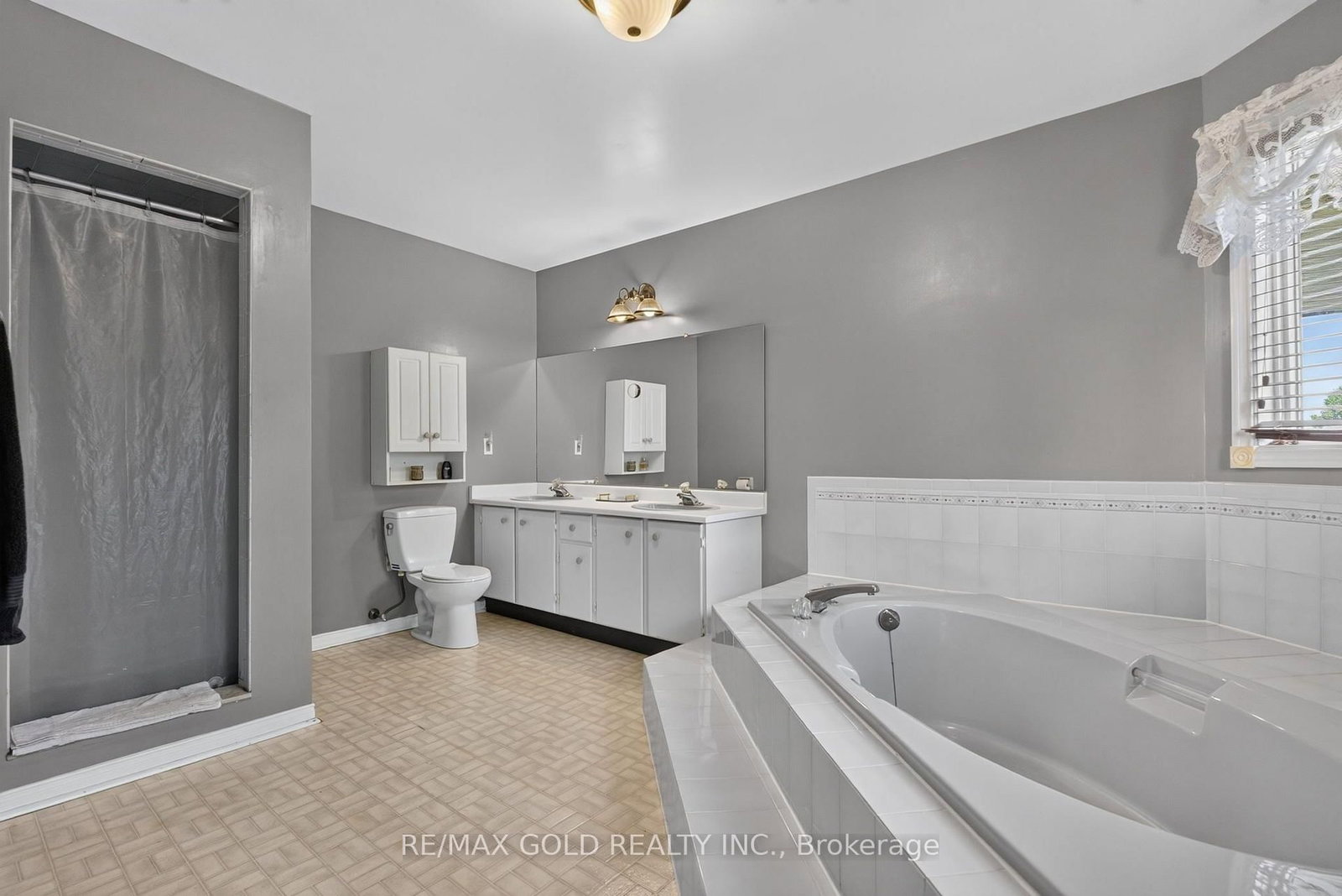 40 Shadywood Road • Brampton, ON photo 29