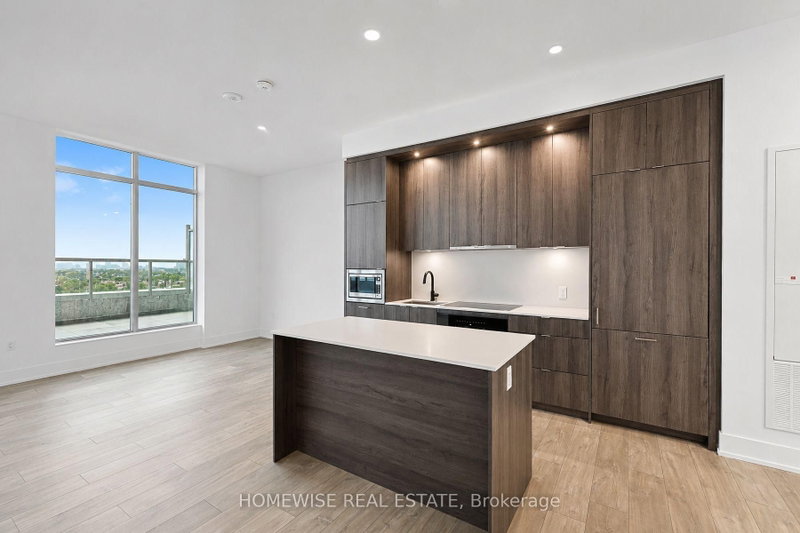 home for lease on PH28-858 Dupont Street
