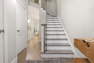 1361 Stephenson Drive — photo 5