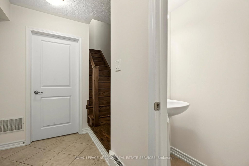 312 Jemima Drive 4