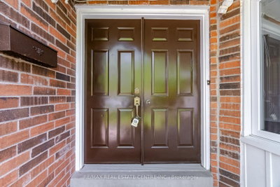 3550 Copernicus Drive — photo 5