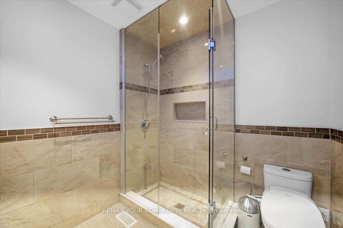 1528 Knareswood Drive • Mississauga, ON photo 22