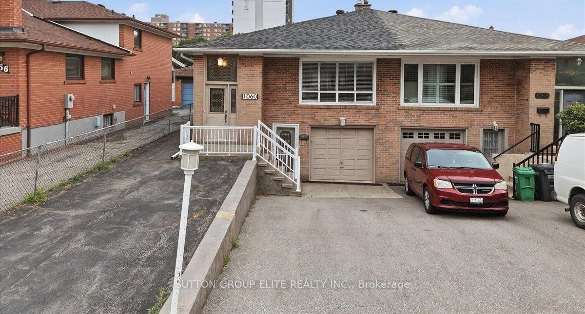 1060 Claredale Road • Mississauga, ON photo 2