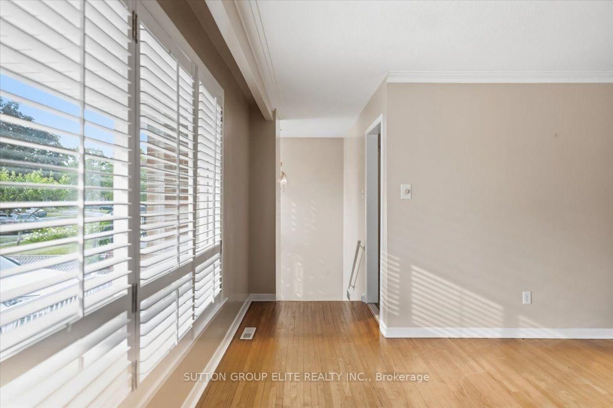 1060 Claredale Road • Mississauga, ON photo 3