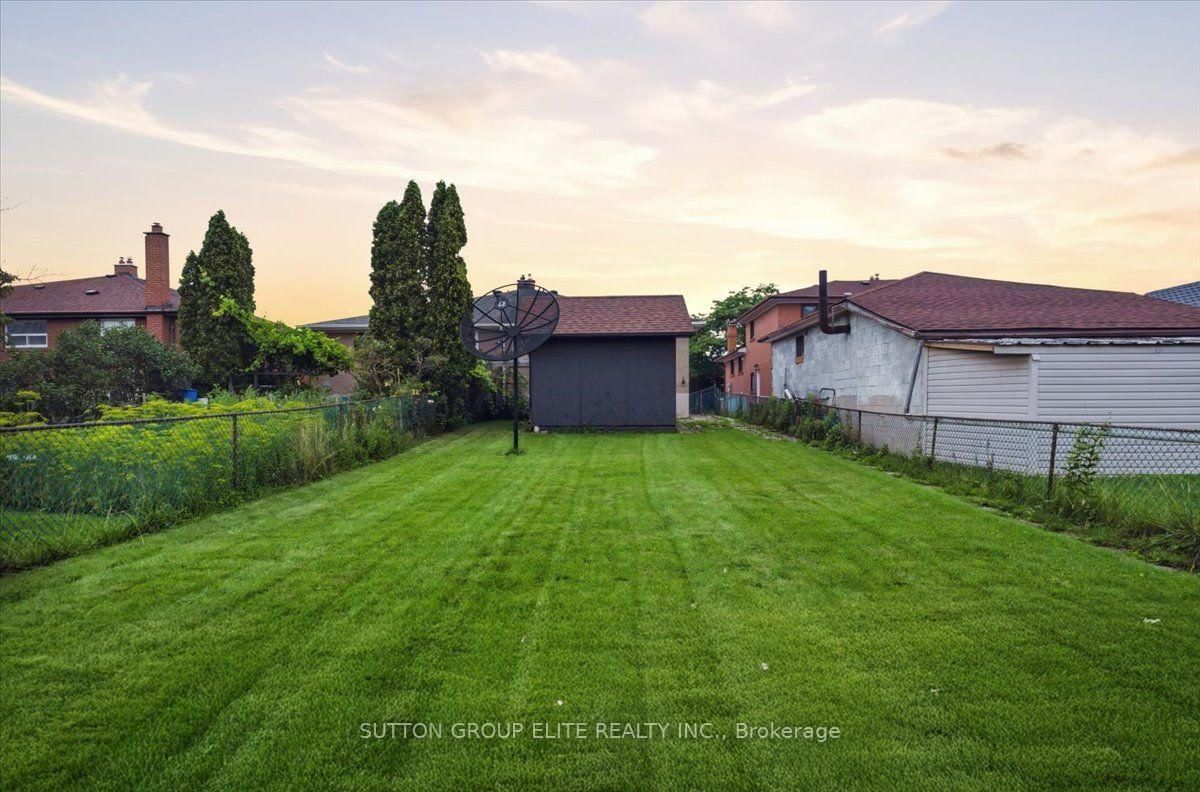 1060 Claredale Road • Mississauga, ON photo 46