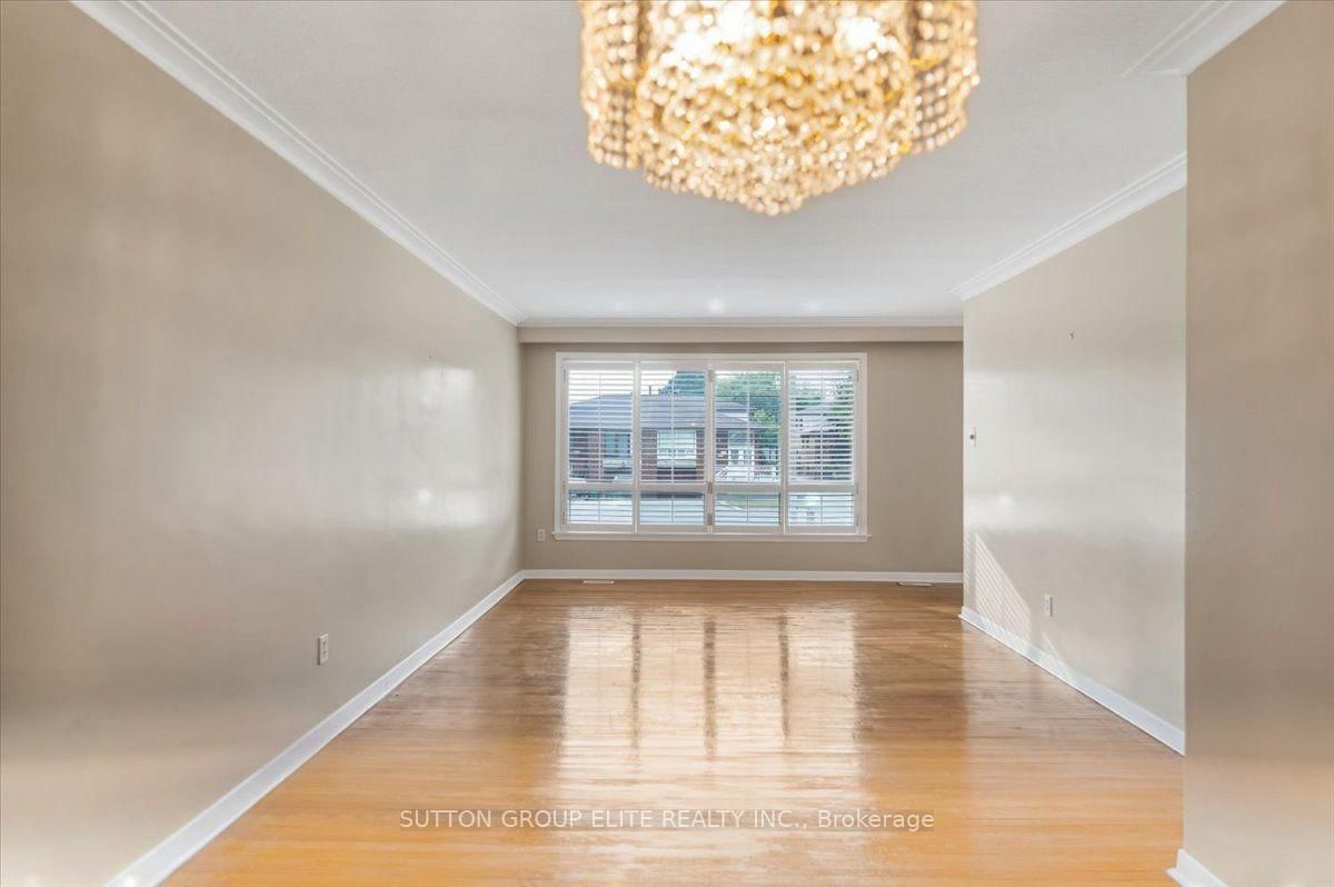 1060 Claredale Road • Mississauga, ON photo 5