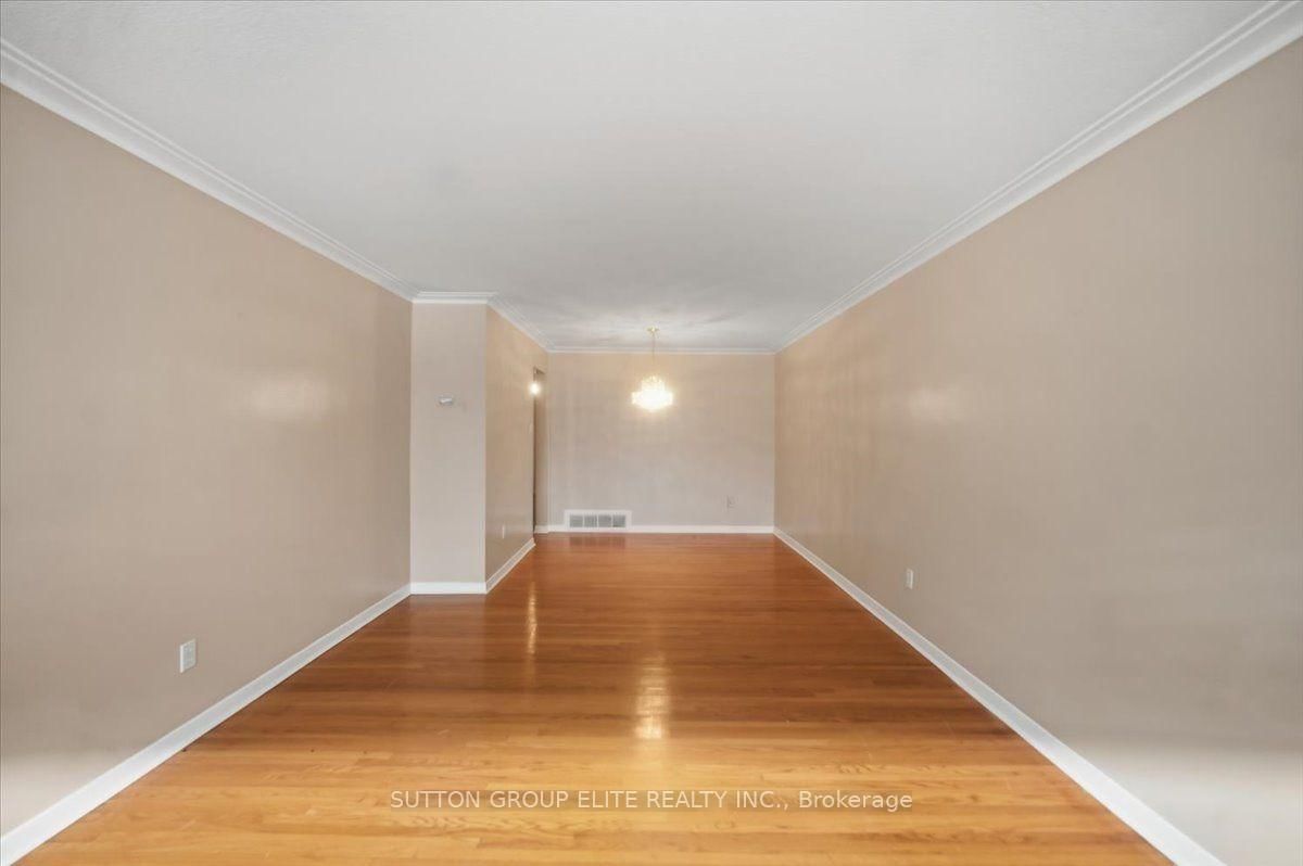 1060 Claredale Road • Mississauga, ON photo 6