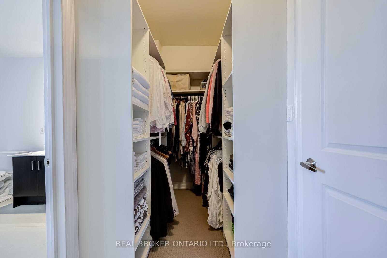 39 Ruby Lang Lane • Toronto, ON photo 18