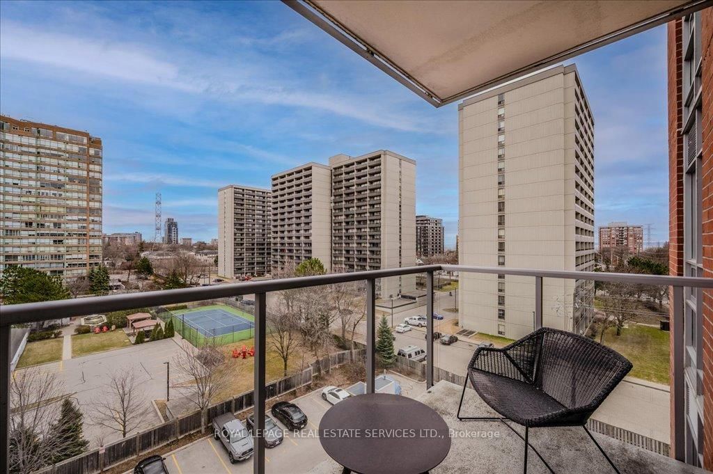 551 Maple Avenue • #615 • Burlington, ON photo 14
