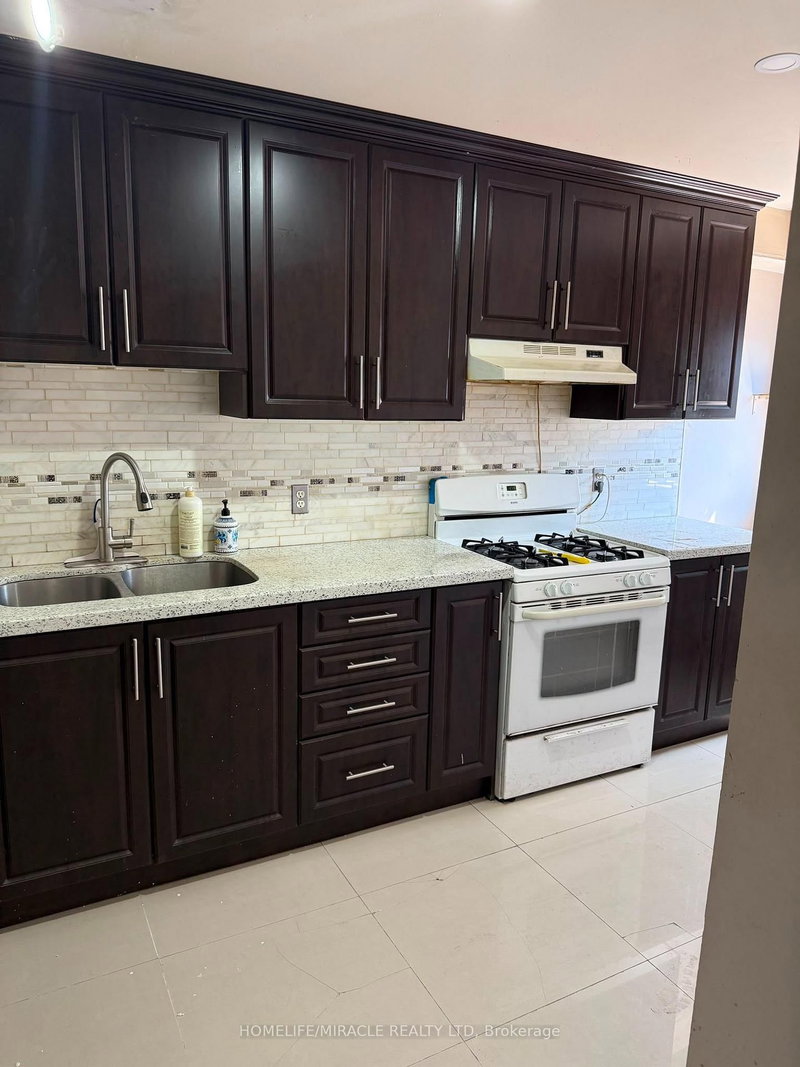 90 - 6429 Finch Avenue W