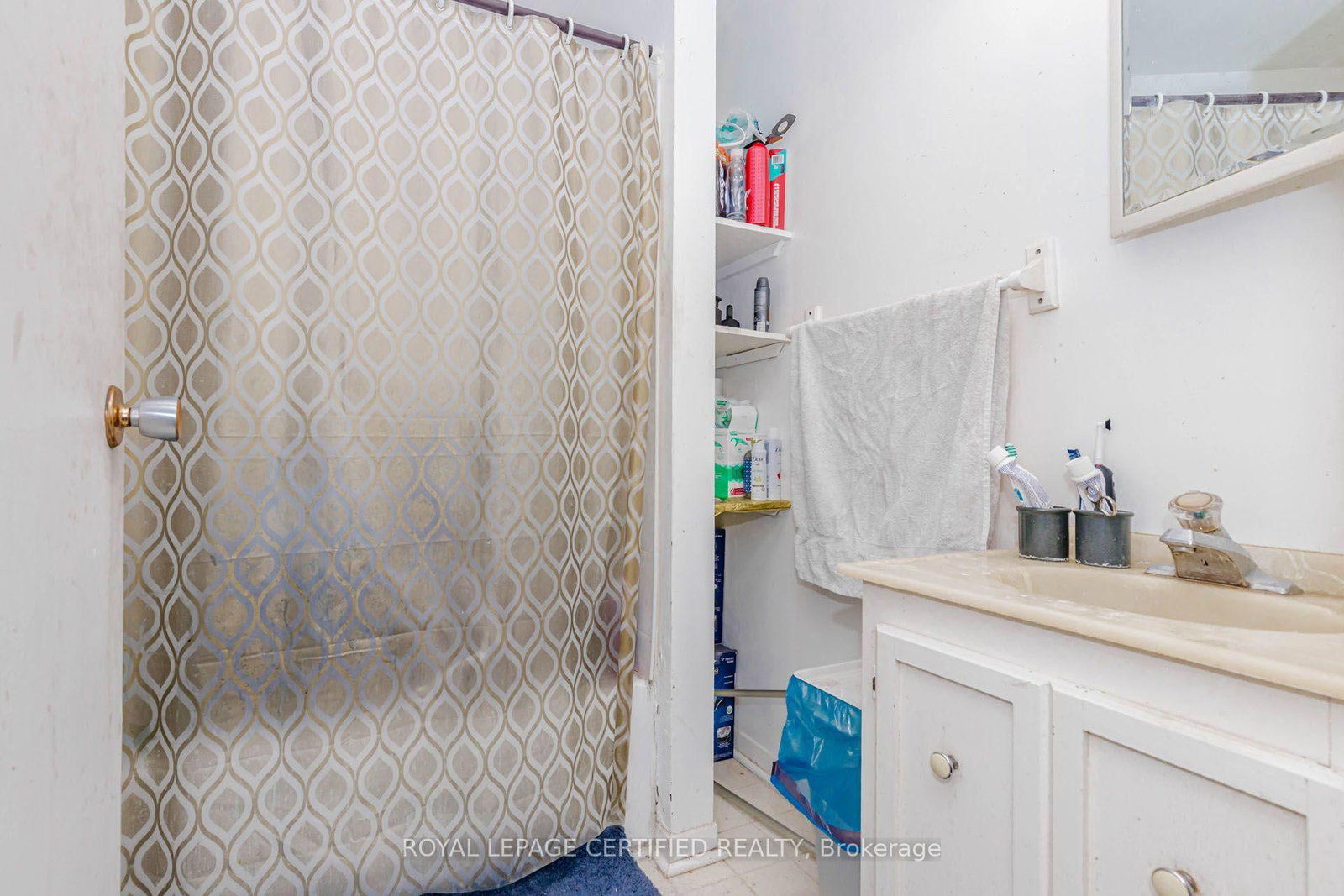 9706 Guelph Line • Milton, ON photo 33