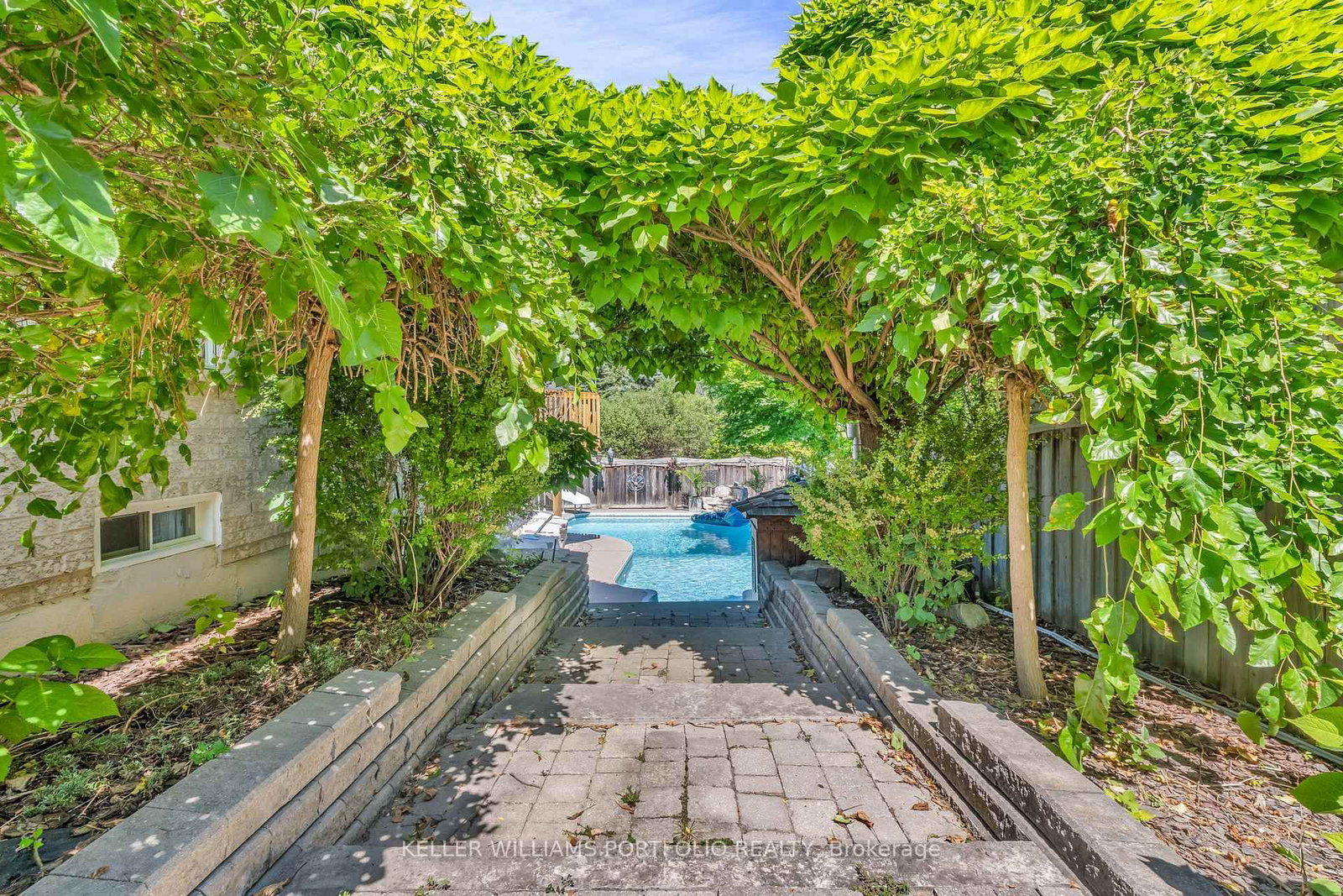 8 Vista View Court • Caledon, ON photo 25