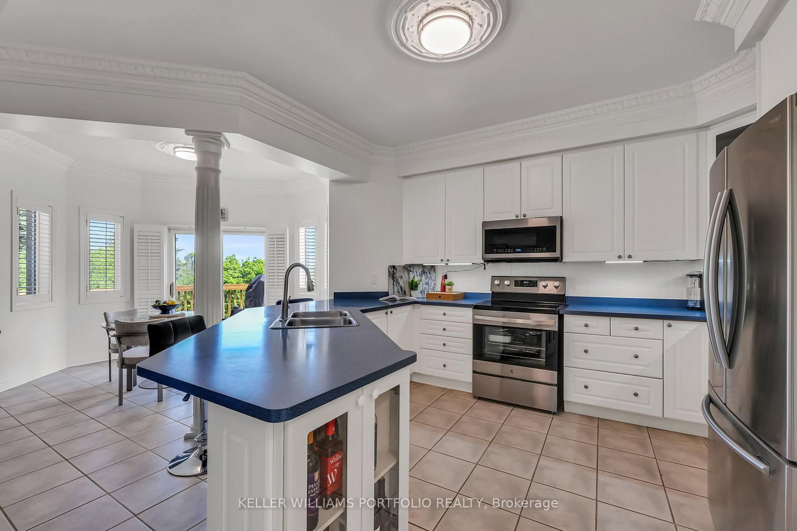 8 Vista View Court • Caledon, ON photo 7