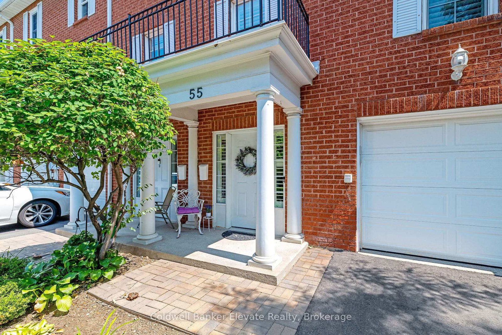 55 Stornwood Court • Brampton, ON photo 4